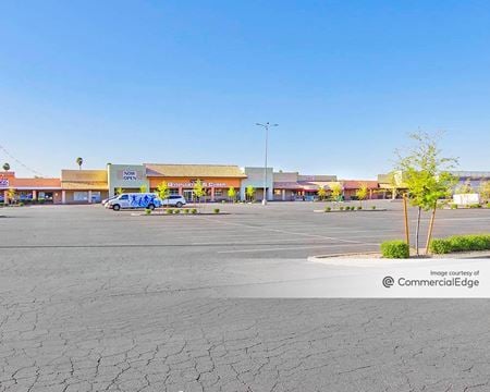 Retail space for Rent at 3335 West Greenway Road in Phoenix