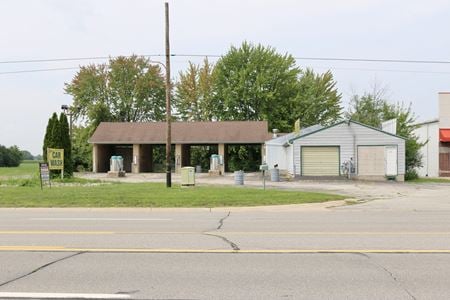 Photo of commercial space at 6251 Bay Road in Saginaw