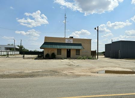 Photo of commercial space at 5817 S 1st St in Abilene