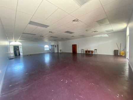 7921 N 40th St | Suites for Lease - Tampa