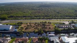 3657 Tamiami Trail
