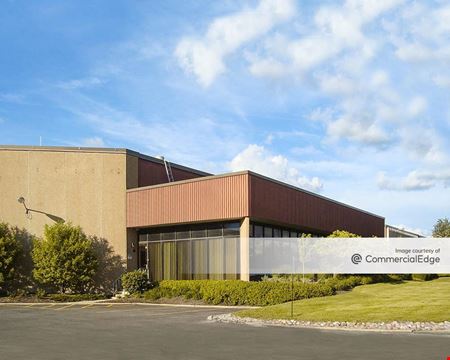 Photo of commercial space at 520 West 169th Street in South Holland