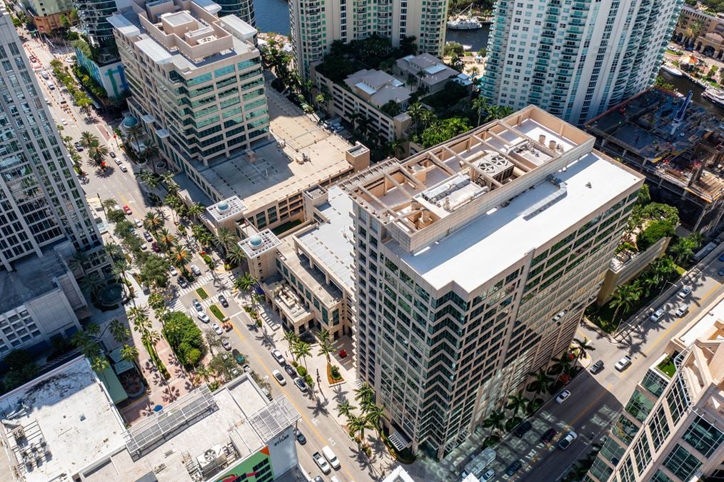Las Olas Centre