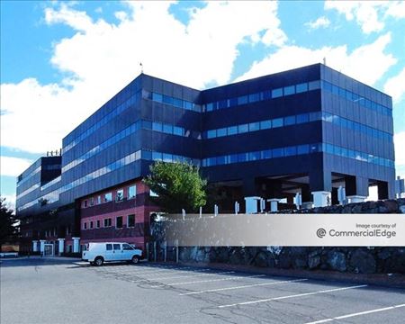 Commercial space for Rent at 492 Old Connecticut Path in Framingham