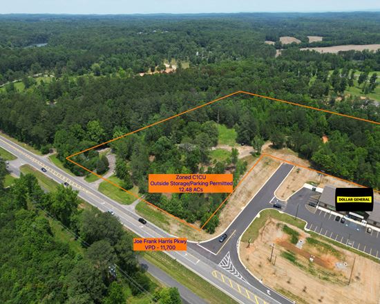 Secured Storage/Parking Lot + 2k/SF Building - Hwy 41