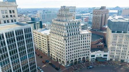Office space for Rent at 55 Monument Circle in Indianapolis