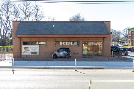 Photo of commercial space at 1305 E 27th St in Kansas City