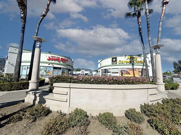 Glendora Gateway