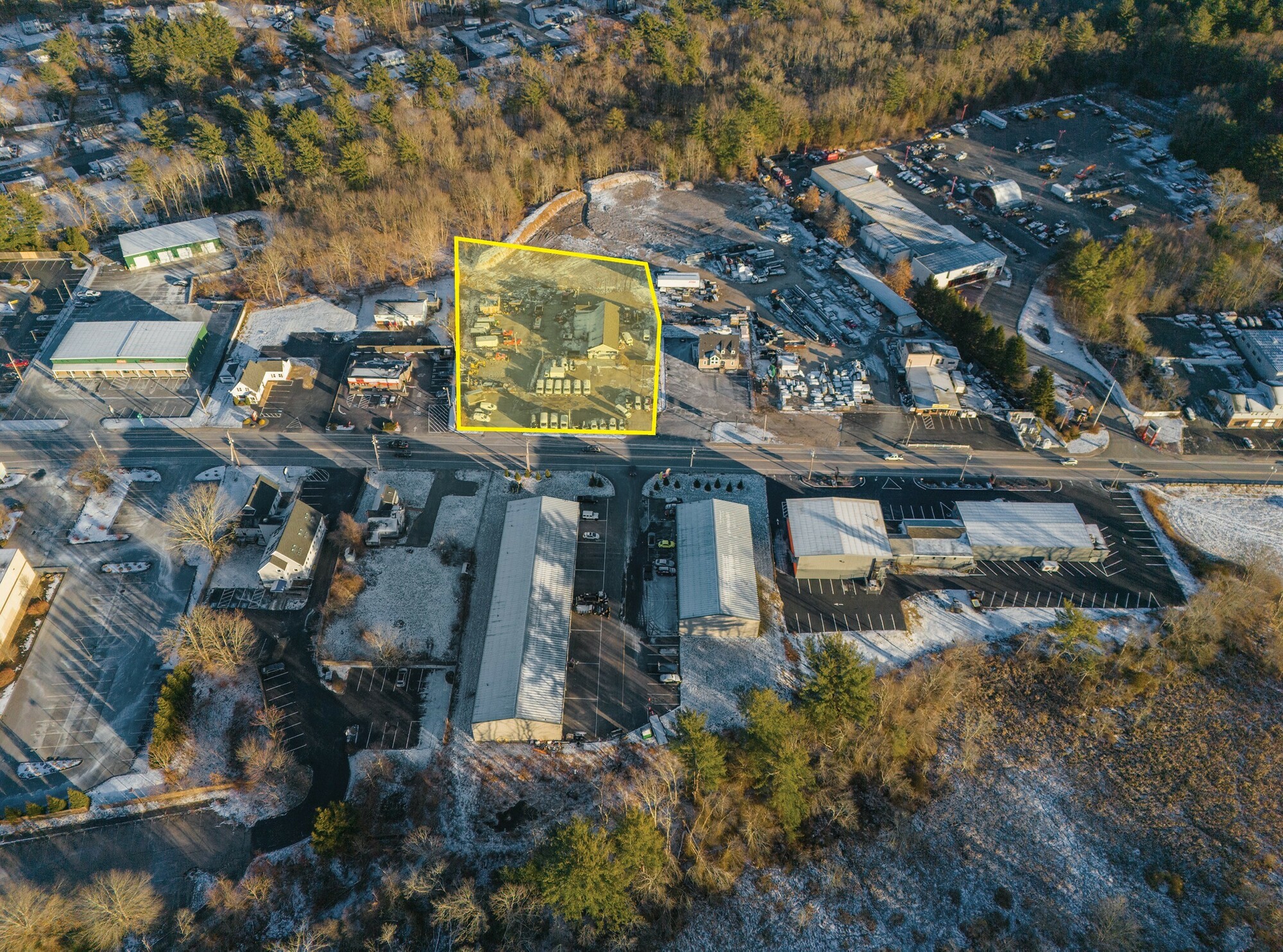 263 Bedford St, Whitman, MA 02382