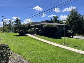1900 Sleepy Hollow Rd