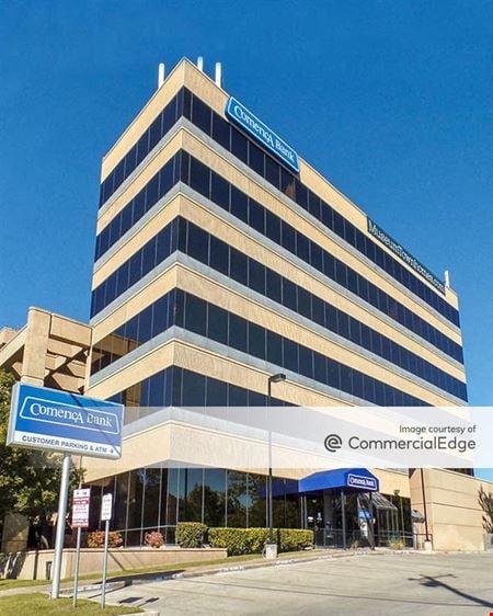 Coworking space for Rent at 4040 Broadway in San Antonio