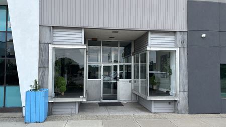 Photo of commercial space at 87 N Saginaw St in Pontiac