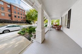725 W Morgan St