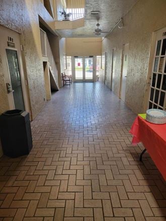 201 SW Port St Lucie Blvd