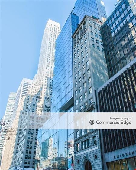 Photo of commercial space at 505 5th Avenue in New York