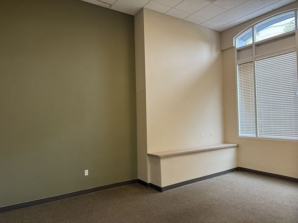 Prominent North Berkeley Corner – Office or Retail Use