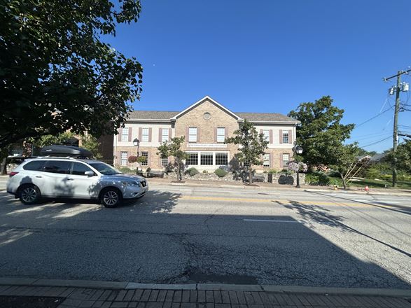 9505 Montgomery Road