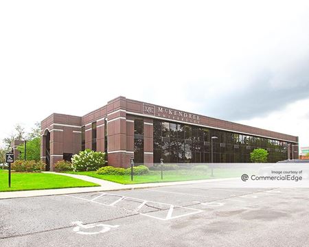 Commercial space for Rent at 10168 Linn Station Road in Louisville