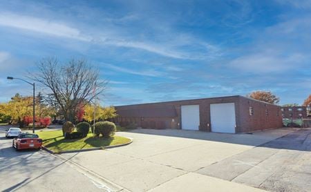 Industrial space for Rent at 294 Commonwealth Dr in Carol Stream