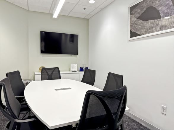 Regus - Raleigh - Glenwood Ave