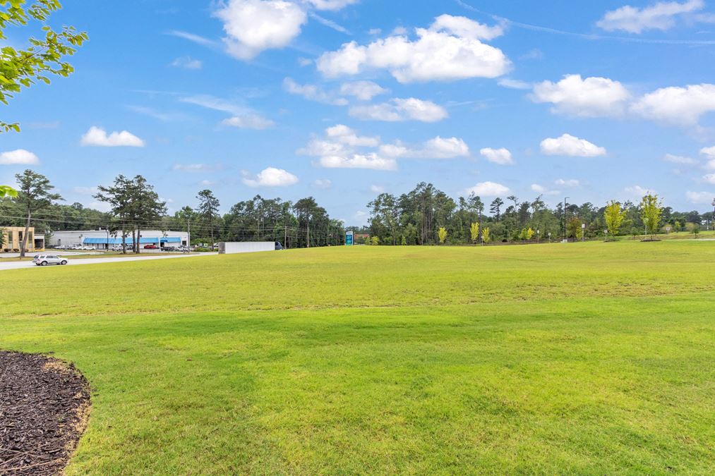 1.28 Acre Pad Ready Site | Parker's Kitchen Residual