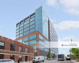 320 North Sangamon Street