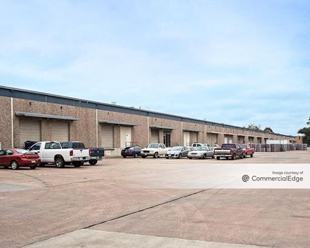 Pine Forest Business Park - 3701-3749 Yale Street - Houston