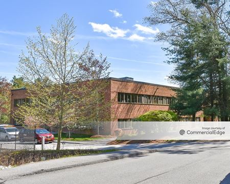 Photo of commercial space at 10 Oak Park Drive in Bedford