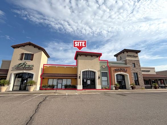 RETAIL SPACE AT SIENA PLAZA