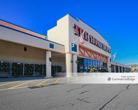 Retail space for Rent at 440 Boston Post Road in Orange
