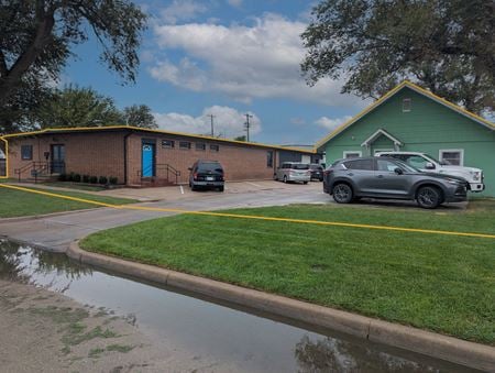 Office space for Rent at 1417/1423 S Handley St in Wichita