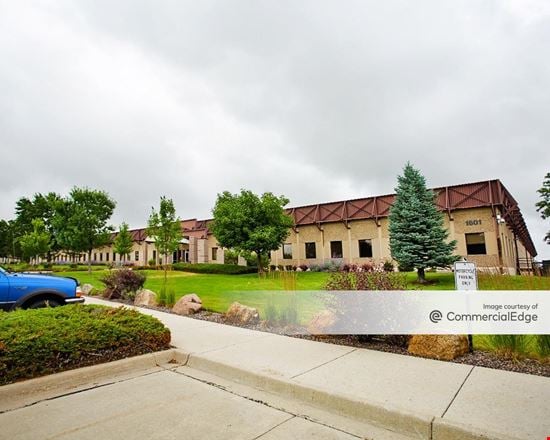 1601 Dry Creek Drive