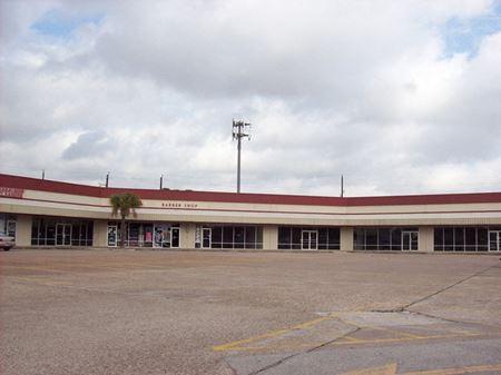 Retail space for Rent at 9230 Cypress Creek Parkway in Houston