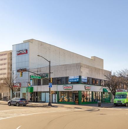 2,500 SF | 22-04 31st Street | Prime Retail Space with Mezzanine & Basement for Lease