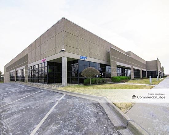 College & Renner Corporate Center - Buildings A, B, C & D