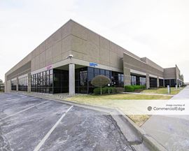 College & Renner Corporate Center - Buildings A, B, C & D