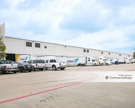 Industrial space for Rent at 10739 West Little York Road in Houston