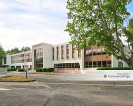 High Ridge Park Corporate Center - 3 High Ridge Park
