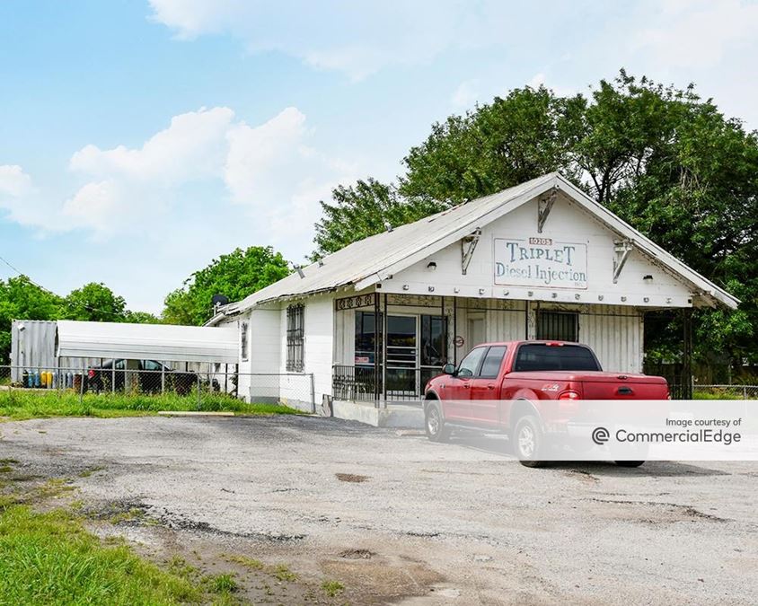 10209-fm-812-austin-tx-industrial-building