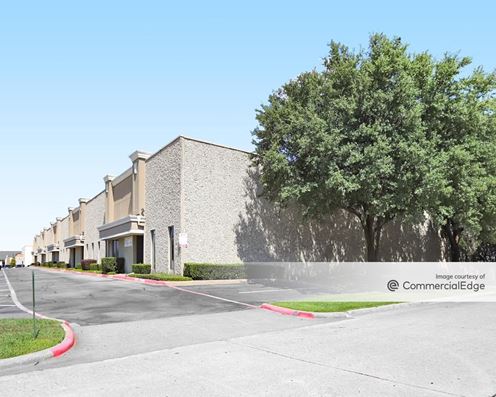4124-4140 Billy Mitchell Drive & 4117-4135 Lindbergh Drive