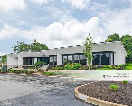 Office space for Rent at 1820-1868 Craig Rd. in Maryland Hts.