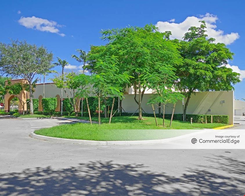 Miramar Park of Commerce - 3015 North Commerce Pkwy