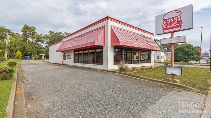 ±3,000-SF Restaurant-Ready Building with Drive-Thru on Anderson’s Primary Corridor