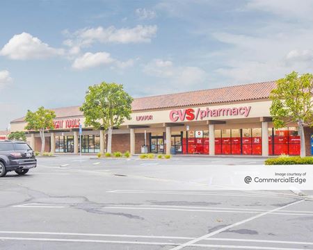 Retail space for Rent at 363 Carmen Drive in Camarillo