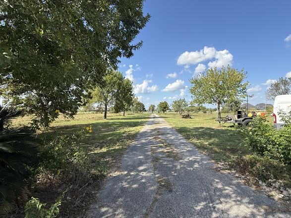 27555 Clay Rd, Katy, TX 77493- 5.909 AC DEVELOPMENT OPPORTUNITY