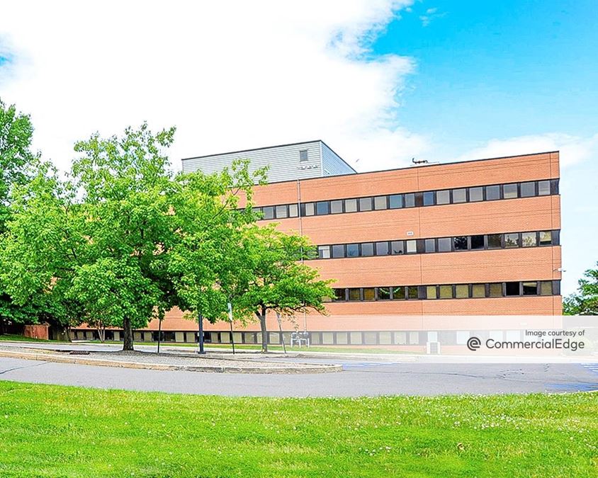 Hunterdon Medical Doctors Office Building 1100 Wescott Drive