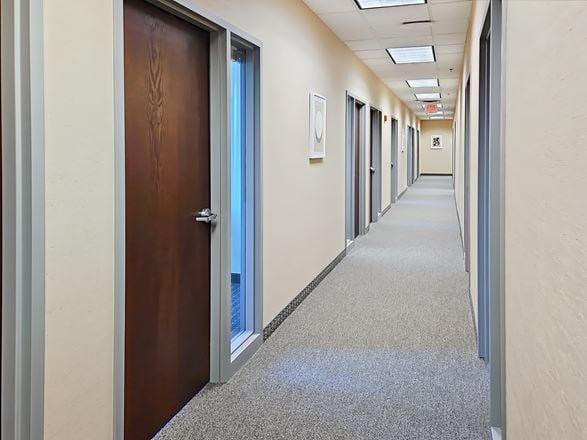 Regus - Wayzata - Blvd