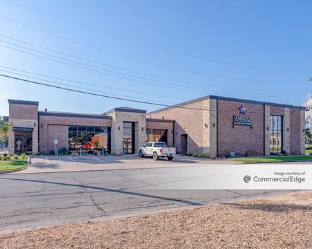 Photo of commercial space at 321 North 15th Street in Corsicana