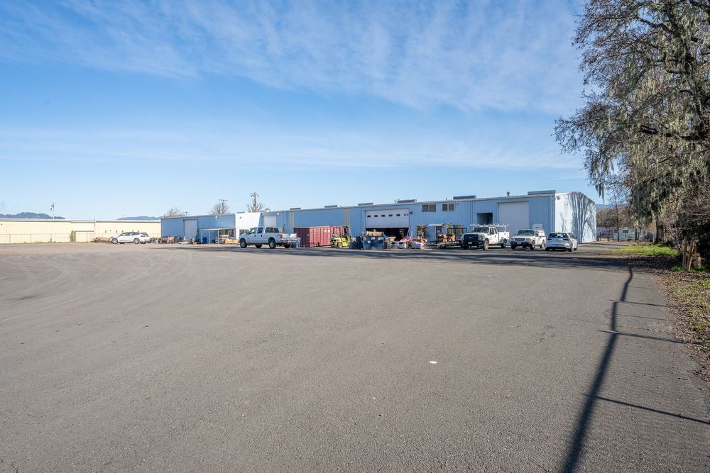 Spacious Industrial Property for Lease