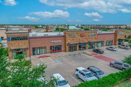 Retail Suite for Lease - Forney
